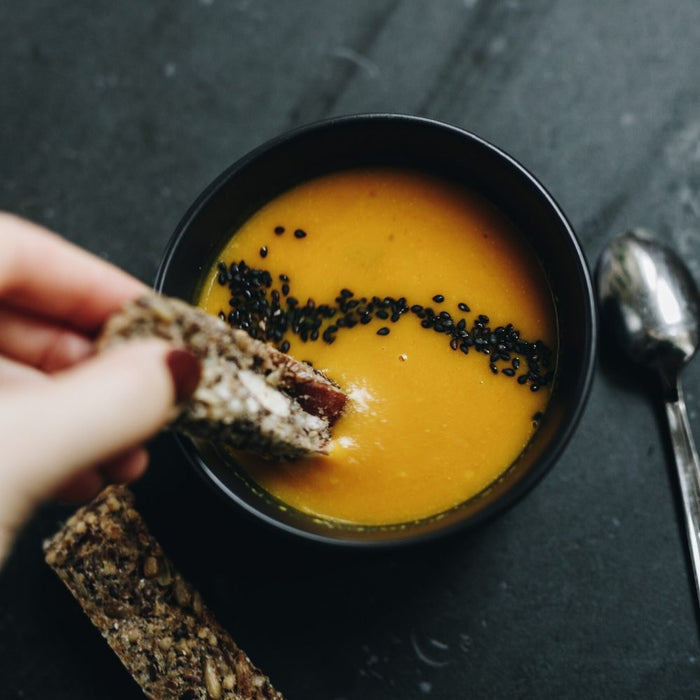 NZFW The Sarah Project x Salasai : Ginger and pumpkin soup with a roasted black sesame seed crackers