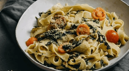 Kale, Lemon + Pinenut Pasta