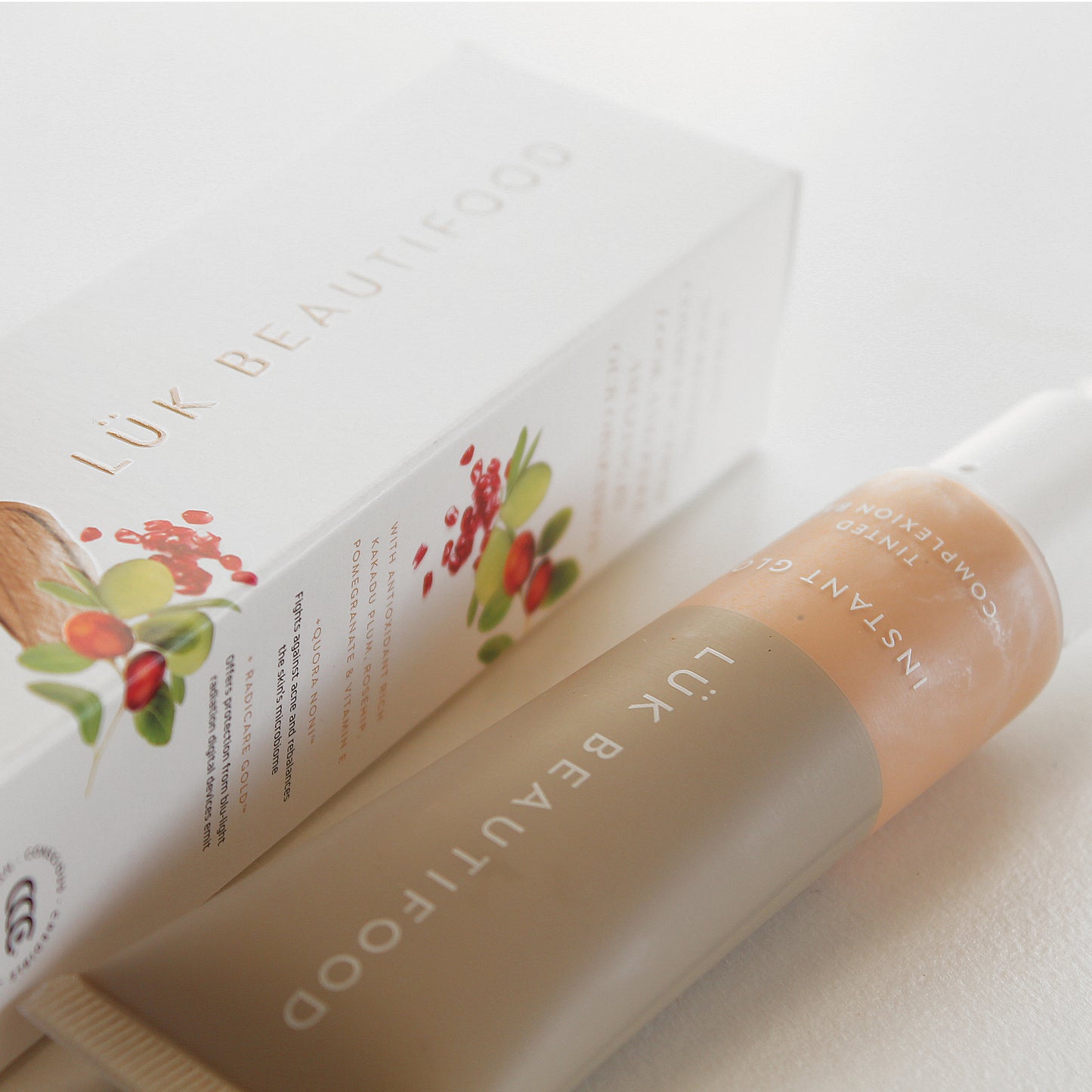 Instant Glow Skin Tint